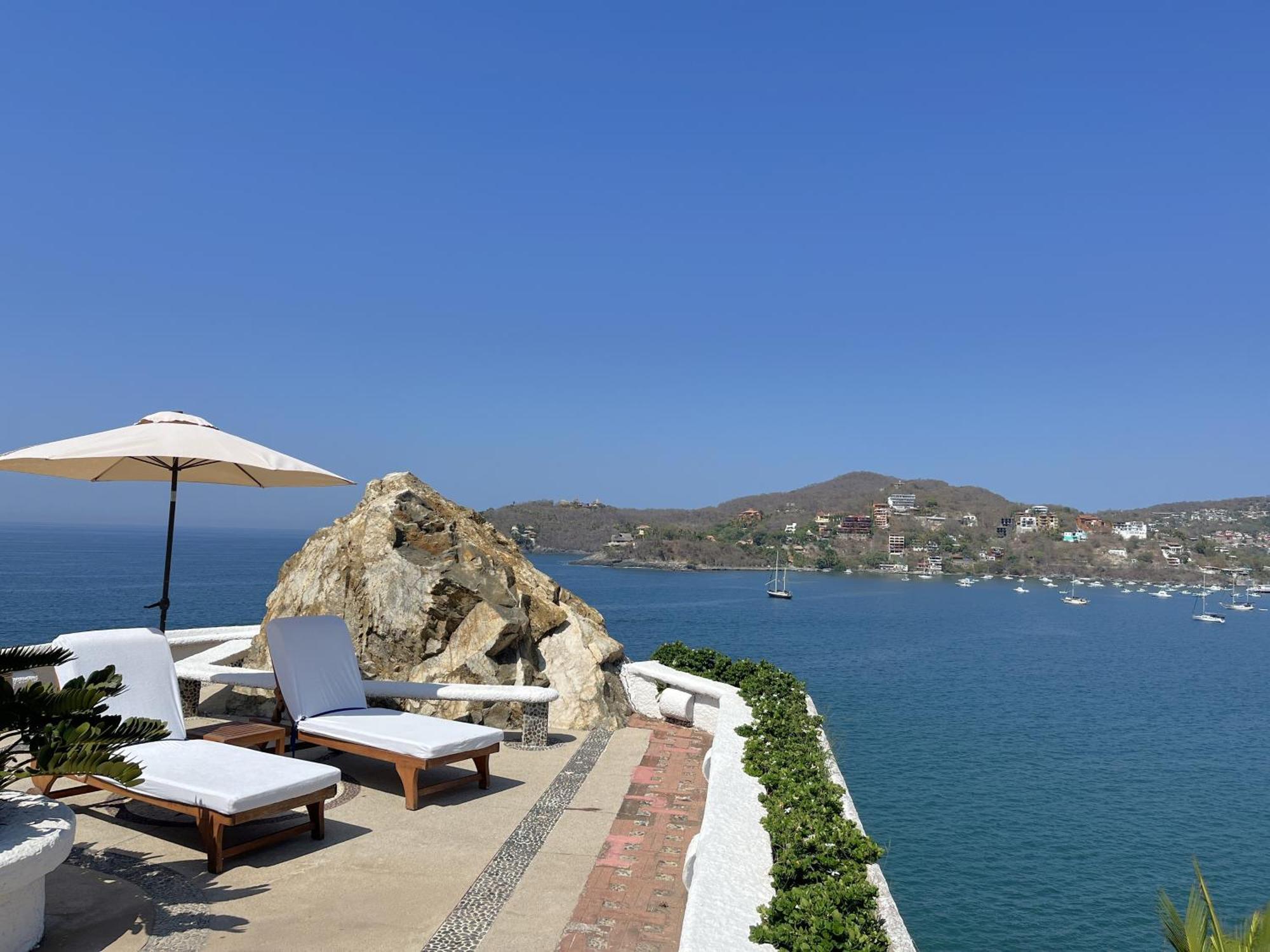 Villa De La Roca Zihuatanejo Buitenkant foto
