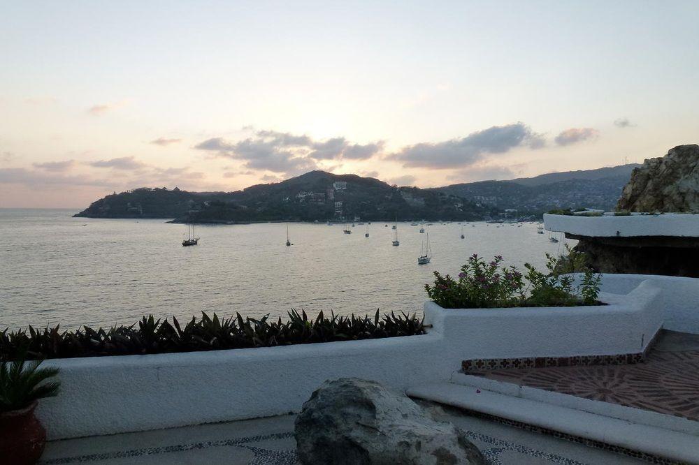 Villa De La Roca Zihuatanejo Buitenkant foto